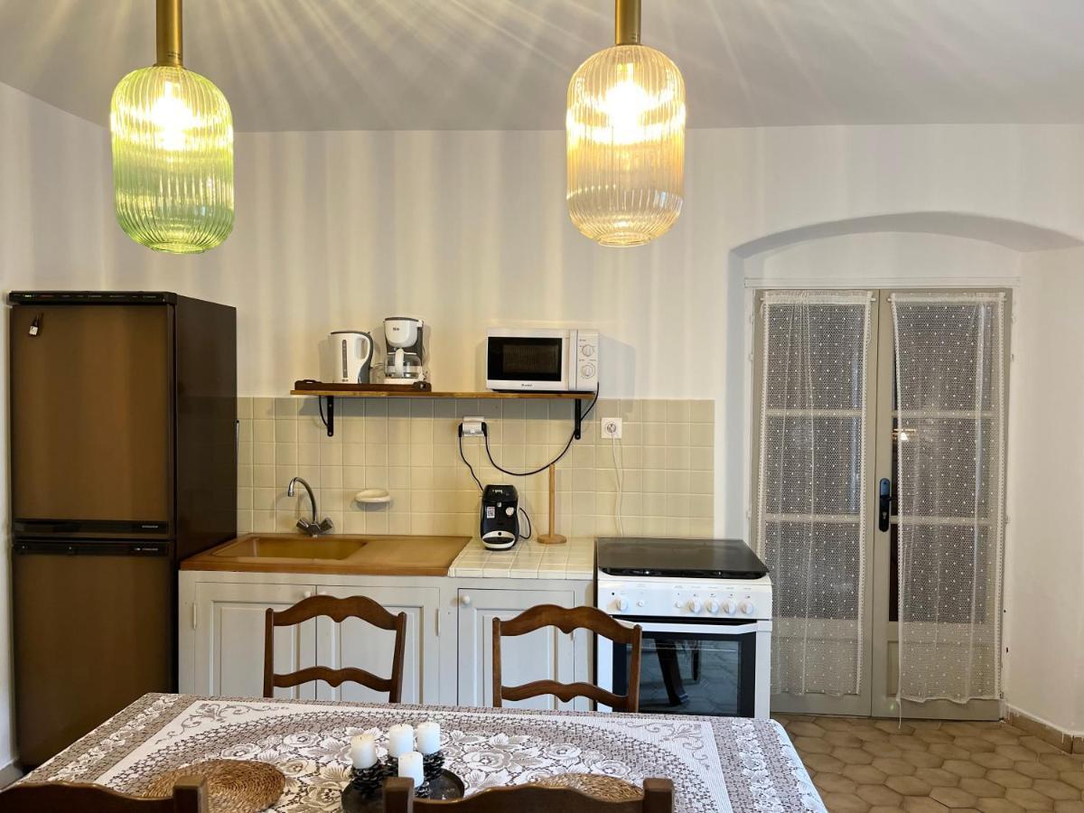 Apartamento Housica & Co. Ucciani Exterior foto
